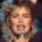 Kim Wilde – You Keep Me Hanging On