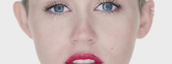 Miley Cyrus – Wrecking Ball (Official Video)